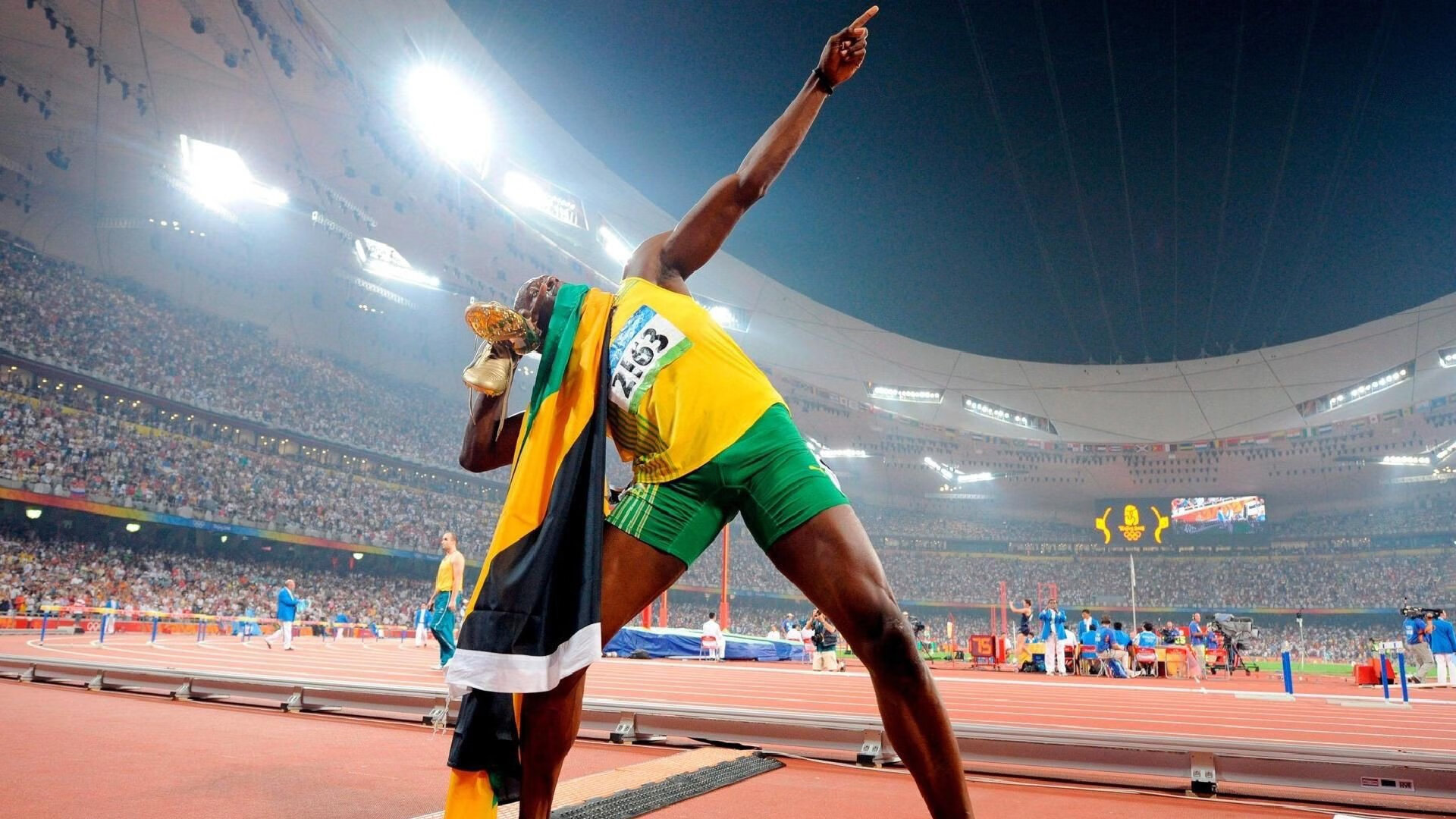 湖人速胜马刺，伦纳德成为关键先生