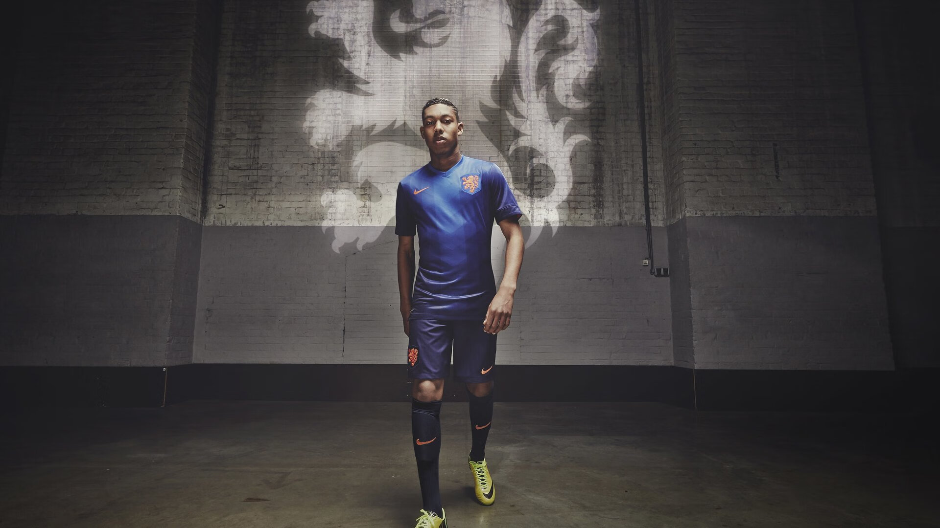 摩纳哥终结伊拉克，当足球成为地缘政治的另类战场